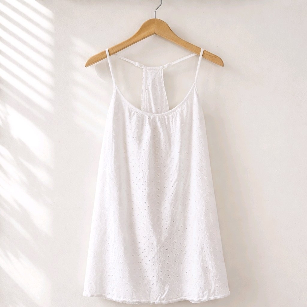 Dreams Co Elegant White Eyelet Lace Dress Size M